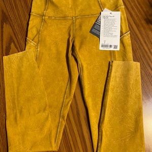 Lululemon leggings